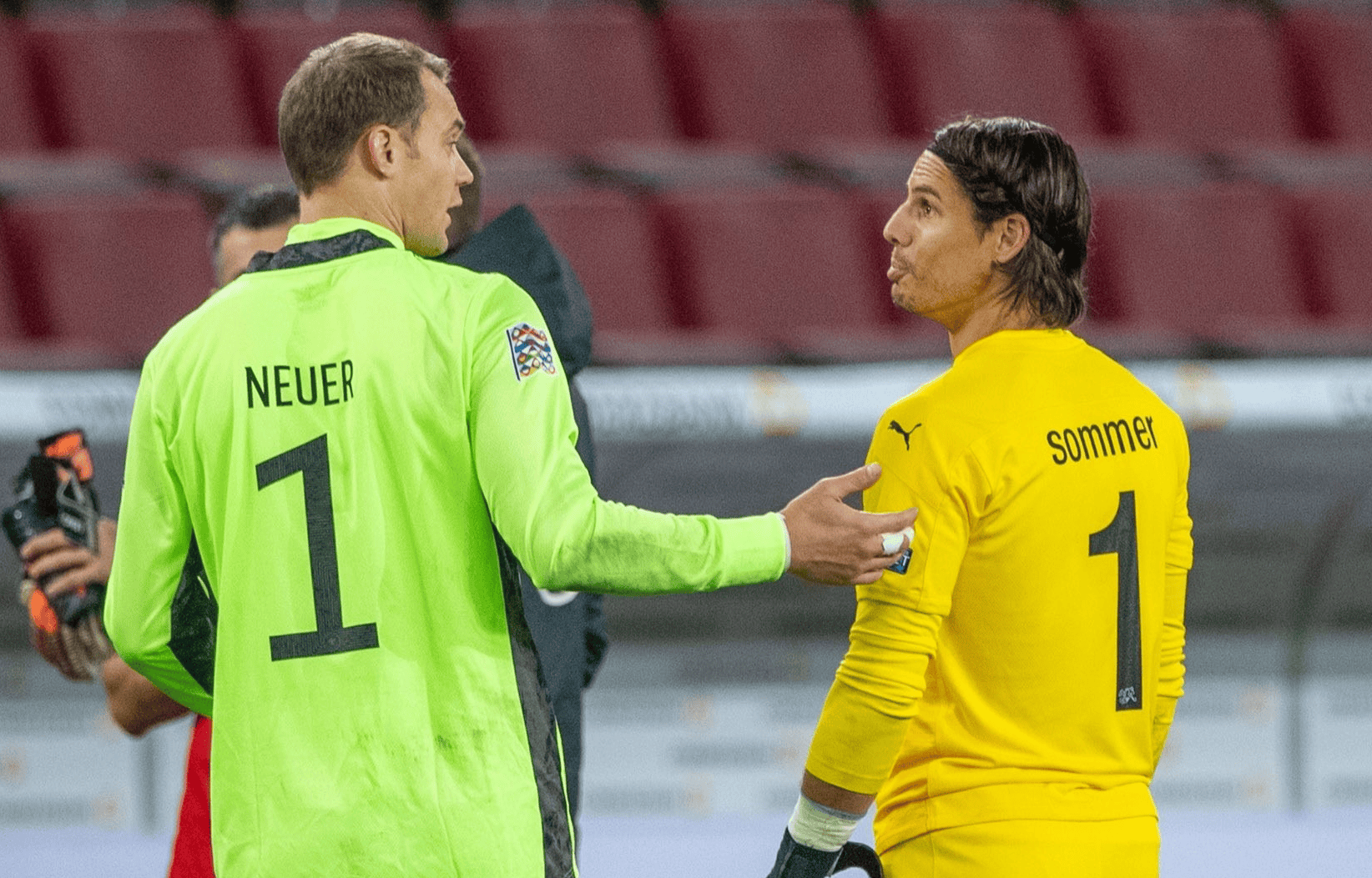 集结日德国杯焦点战，西汉姆防线松动，引发热议，年轻球员得到机会的简单介绍